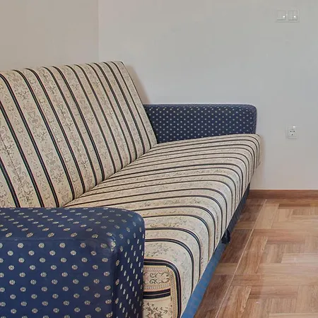 Lovely In With Kitchen Vir